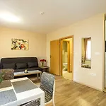 Sofia Place Hotel by HMG