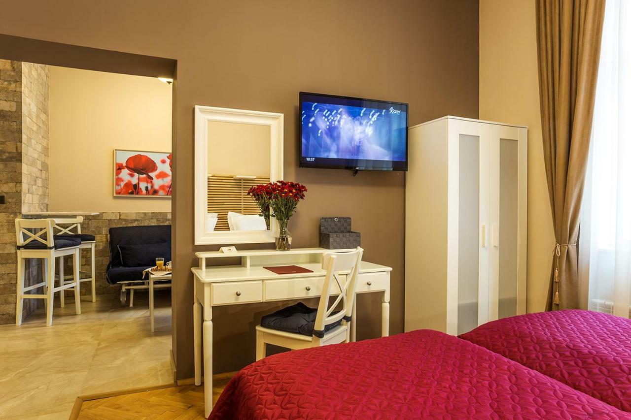 Hotel Place By Hmg