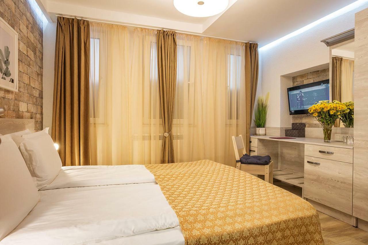 Place By Hmg Hotel 3*